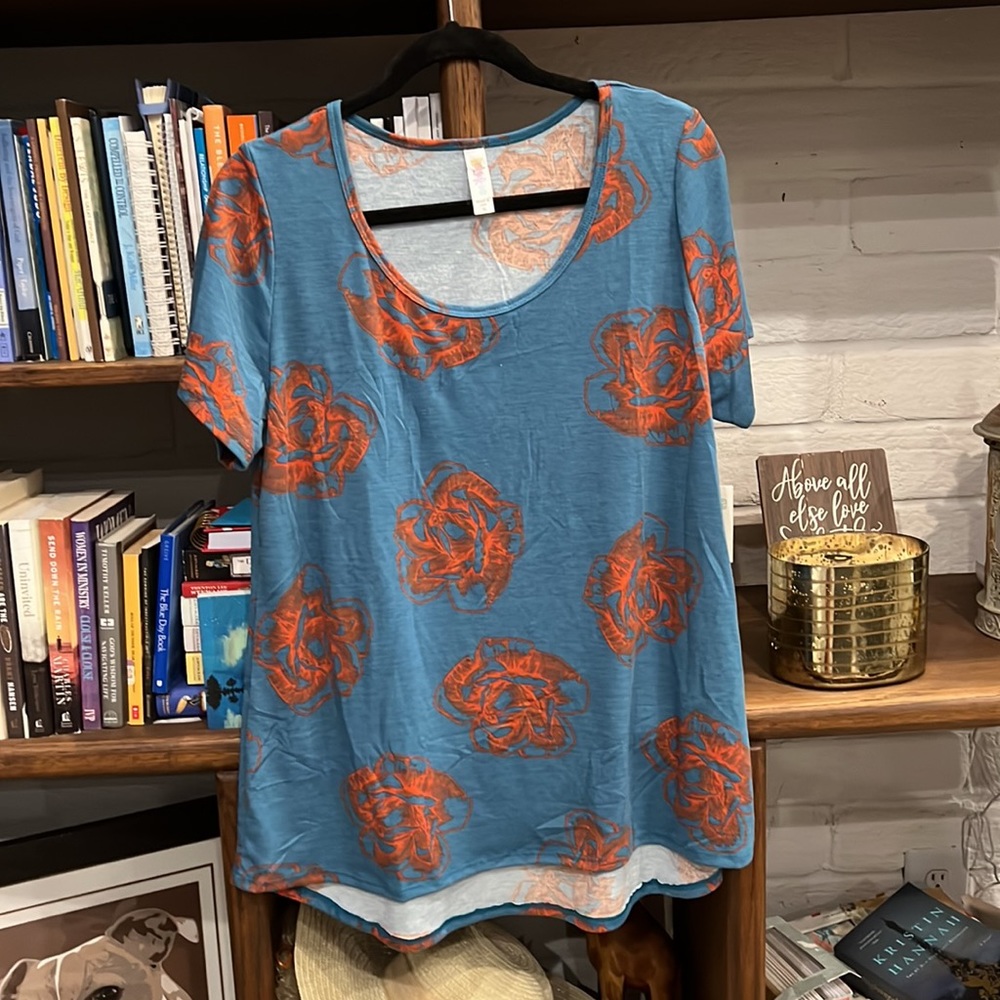 LulaRoe | 🔥 2 for $30 🔥 classic tee NWT